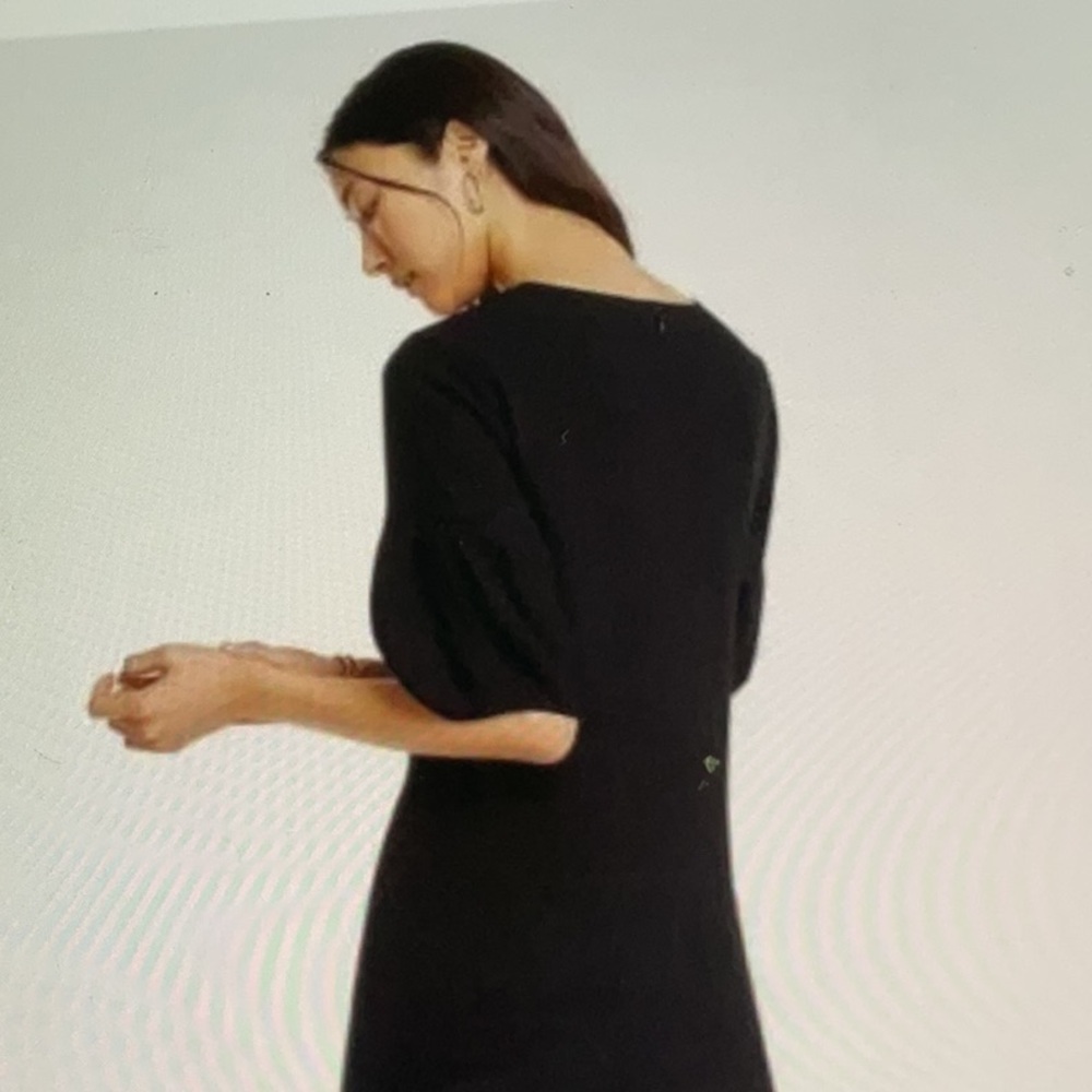 Ann Taylor Black Dress  14 w/Lantern Puff Sleeves Pleated & Lined 100% Polyester - Picture 2 of 7